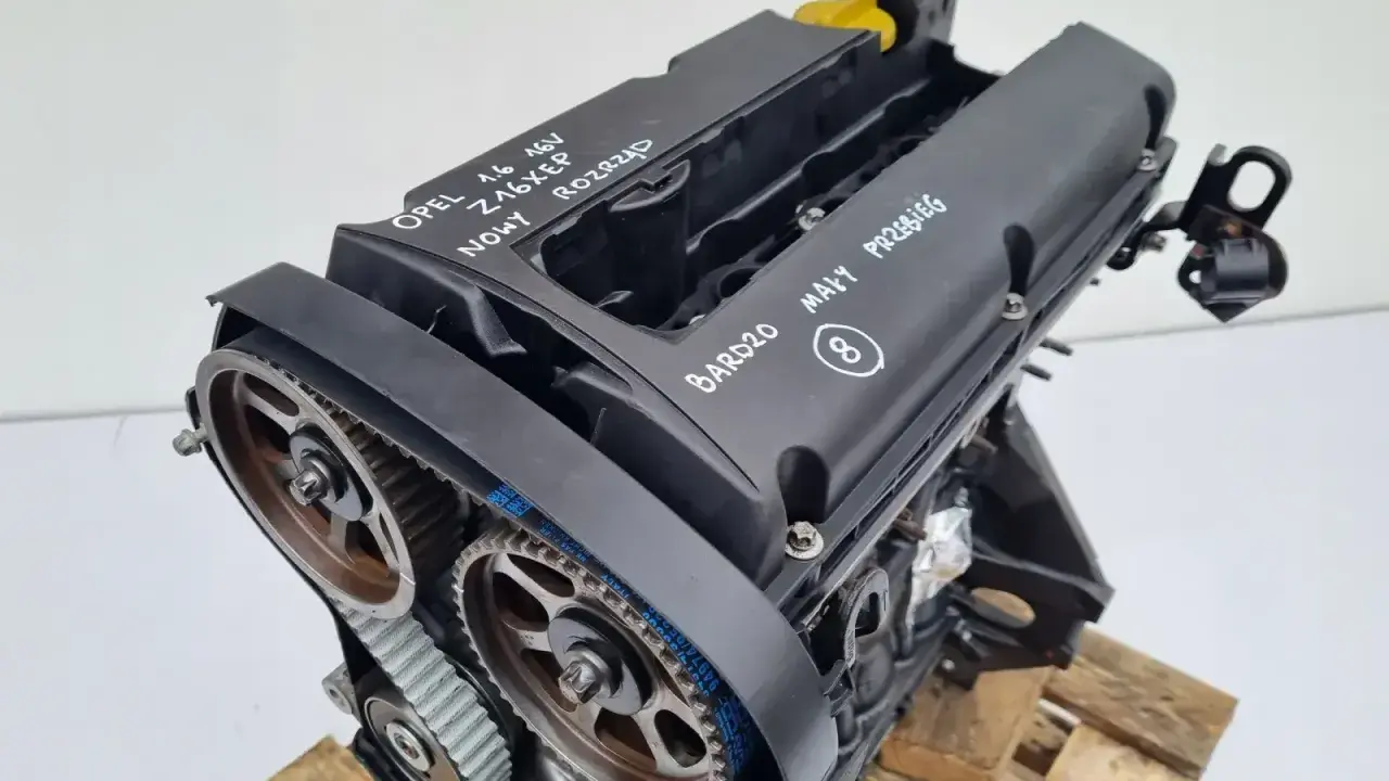 Silnik Opel Meriva 1.6 16V Z16XEP, nowy rozrząd, mały przebieg. Jaki silnik benzynowy wybrać? Ten może być dobrym kandydatem.