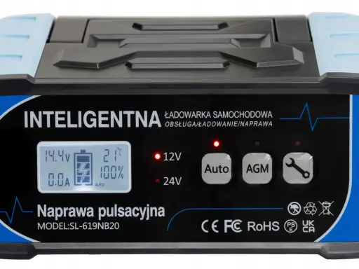 Inteligentna ładowarka samochodowa z wyświetlaczem, przyciskami Auto, AGM i ikoną klucza.